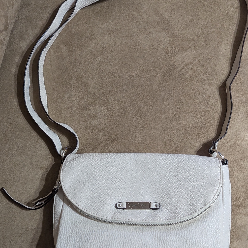 Jessica Simpson Textured White Crossbody Bag